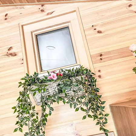 Semesterbostad Tiny Haus Glockenalm - Sunny Place By Interhome *
